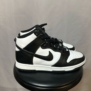 Nike Dunk High Panda Black White Size 10 Men DD1399-105